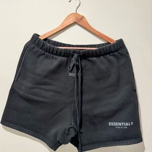 Essentials Fear of God shorts